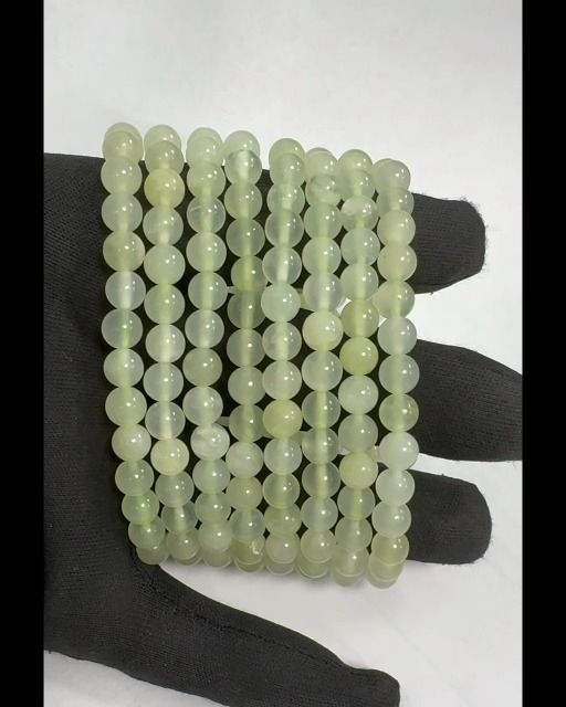 Jade of China A 6mm pearls bracelet