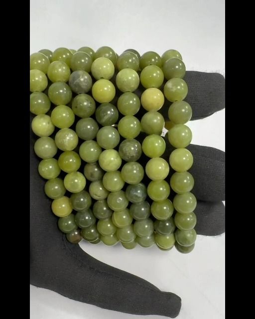 Canadian Jade 8mm pearls bracelet